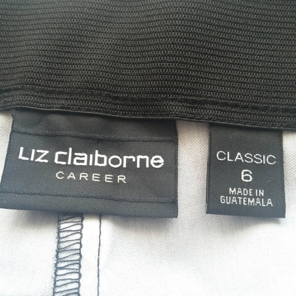Liz Claiborne Career Black Slimming Mid Rise Pocket Tapered Ankle Pants Size 6 - Picture 4 of 8